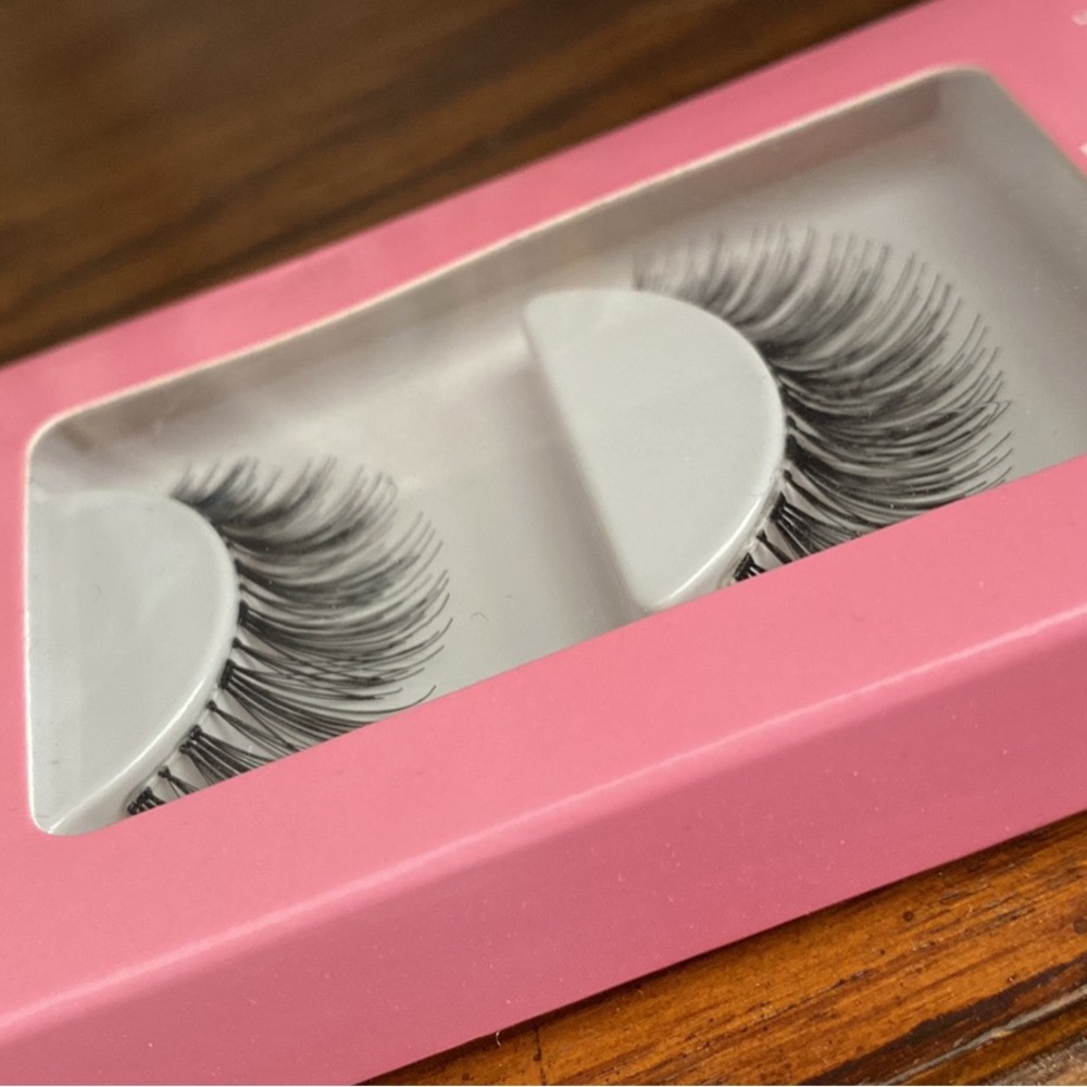 lashes
